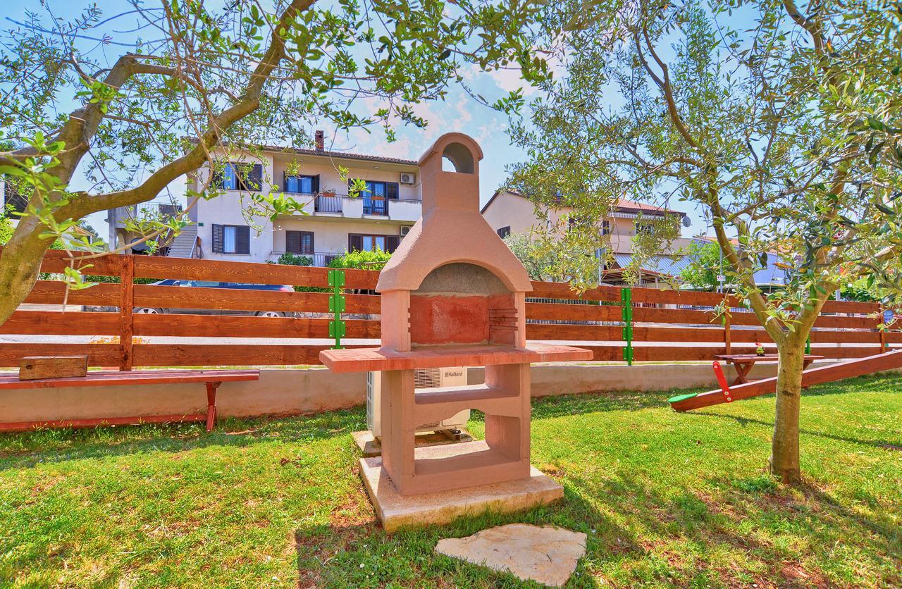 Apartments Chiara 877 Pula Exterior photo